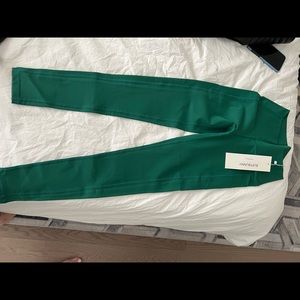 Buffbunny green leggings NWT Sz. Small